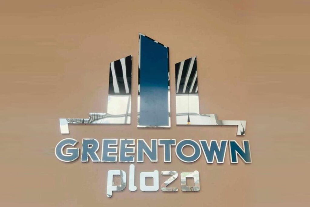 greentown plaza kutu harf tabela
